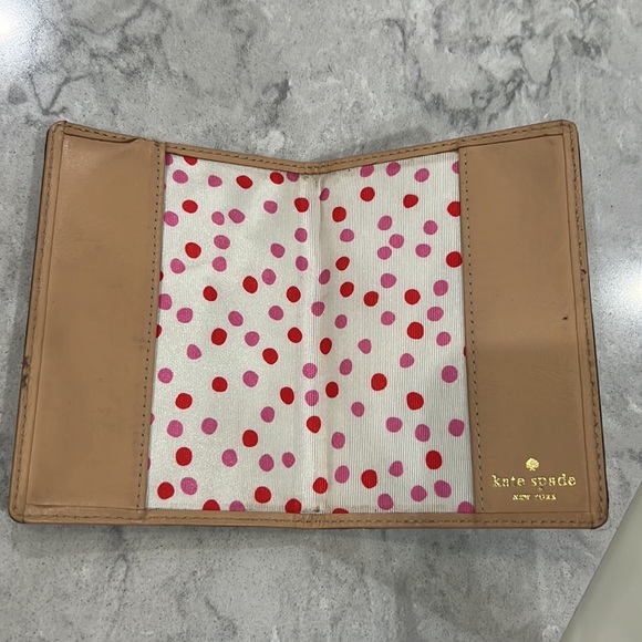 Kate Spade Passport Holder - Picture 4 of 10